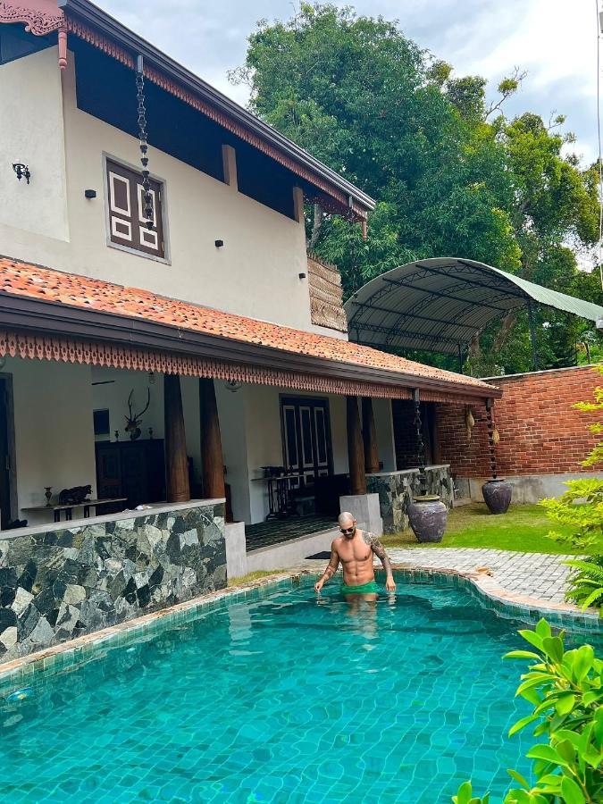 Thaprobana Villa Tangalle - Private Villa מראה חיצוני תמונה